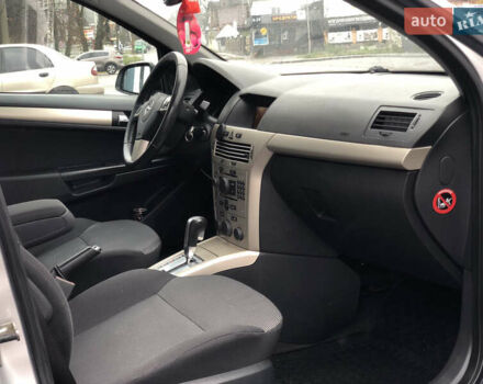 Серый Опель Астра, объемом двигателя 1.91 л и пробегом 278 тыс. км за 5700 $, фото 18 на Automoto.ua