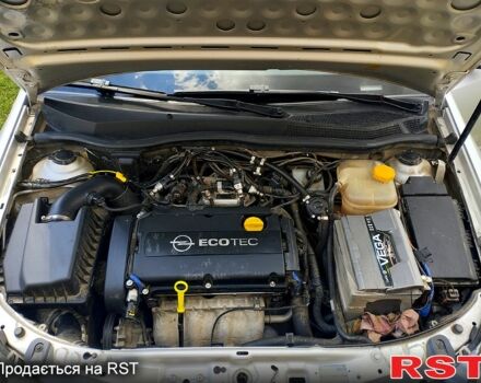 Серый Опель Астра, объемом двигателя 1.6 л и пробегом 198 тыс. км за 5800 $, фото 3 на Automoto.ua