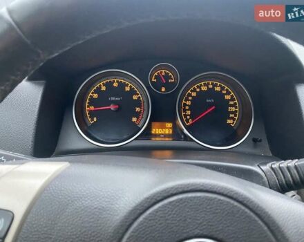 Серый Опель Астра, объемом двигателя 1.6 л и пробегом 230 тыс. км за 5200 $, фото 7 на Automoto.ua