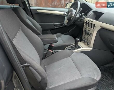 Сірий Опель Астра, об'ємом двигуна 1.4 л та пробігом 194 тис. км за 4999 $, фото 36 на Automoto.ua