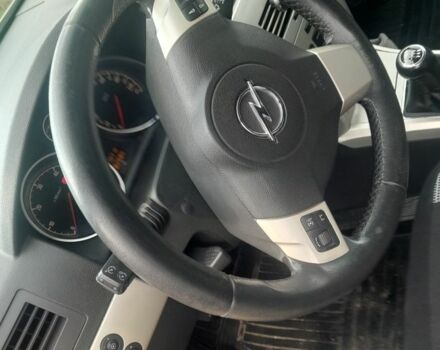 Серый Опель Астра, объемом двигателя 0 л и пробегом 285 тыс. км за 4050 $, фото 6 на Automoto.ua