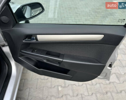 Опель Астра 2008 в Виннице на Automoto.ua Серый Опель Астра, объемом двигателя 1.8 л и пробегом 166 тыс. км за 6499 $, фото 46 на Automoto.ua