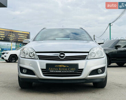 Серый Опель Астра, объемом двигателя 1.6 л и пробегом 154 тыс. км за 7200 $, фото 6 на Automoto.ua