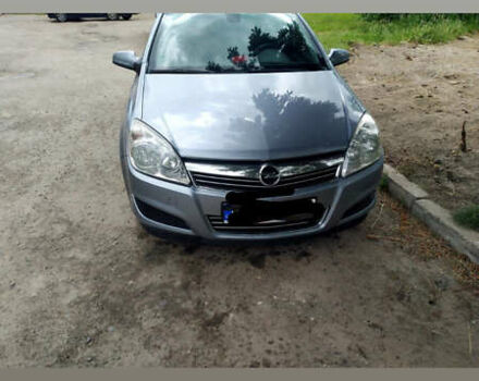 Серый Опель Астра, объемом двигателя 1.7 л и пробегом 290 тыс. км за 6000 $, фото 2 на Automoto.ua