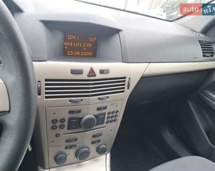 Сірий Опель Астра, об'ємом двигуна 1.6 л та пробігом 260 тис. км за 4800 $, фото 21 на Automoto.ua