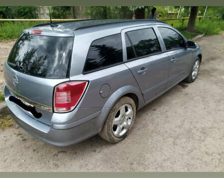 Серый Опель Астра, объемом двигателя 1.7 л и пробегом 290 тыс. км за 6000 $, фото 9 на Automoto.ua