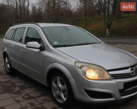 Серый Опель Астра, объемом двигателя 1.69 л и пробегом 239 тыс. км за 4999 $, фото 4 на Automoto.ua