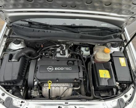 Серый Опель Астра, объемом двигателя 1.6 л и пробегом 227 тыс. км за 5800 $, фото 21 на Automoto.ua