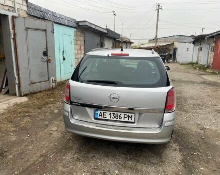 Серый Опель Астра, объемом двигателя 1.6 л и пробегом 230 тыс. км за 5200 $, фото 3 на Automoto.ua