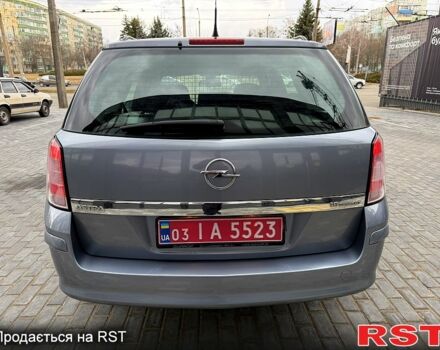 Серый Опель Астра, объемом двигателя 1.6 л и пробегом 192 тыс. км за 5999 $, фото 4 на Automoto.ua
