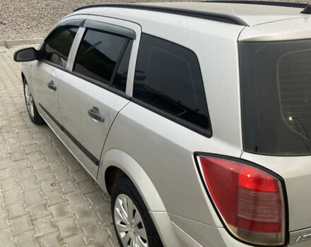 Серый Опель Астра, объемом двигателя 1.6 л и пробегом 220 тыс. км за 4300 $, фото 3 на Automoto.ua