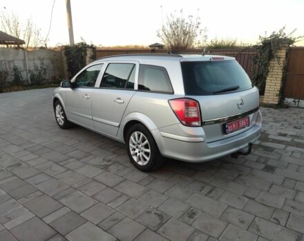 Серый Опель Астра, объемом двигателя 1.6 л и пробегом 240 тыс. км за 5399 $, фото 3 на Automoto.ua