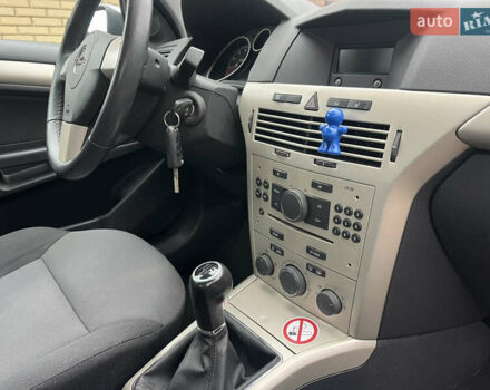 Сірий Опель Астра, об'ємом двигуна 1.8 л та пробігом 278 тис. км за 5850 $, фото 43 на Automoto.ua