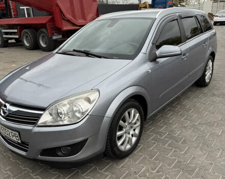 Серый Опель Астра, объемом двигателя 1.6 л и пробегом 289 тыс. км за 4200 $, фото 1 на Automoto.ua