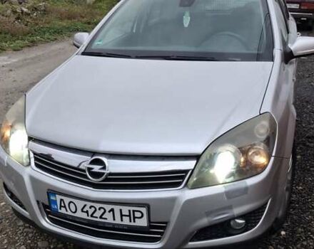 Сірий Опель Астра, об'ємом двигуна 1.69 л та пробігом 235 тис. км за 5000 $, фото 2 на Automoto.ua