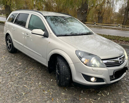 Серый Опель Астра, объемом двигателя 1.6 л и пробегом 196 тыс. км за 6000 $, фото 1 на Automoto.ua