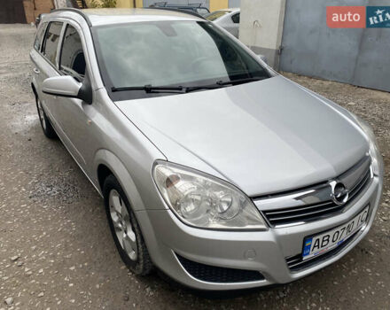 Сірий Опель Астра, об'ємом двигуна 1.69 л та пробігом 258 тис. км за 6100 $, фото 1 на Automoto.ua