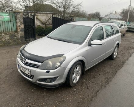 Сірий Опель Астра, об'ємом двигуна 1.7 л та пробігом 330 тис. км за 4900 $, фото 2 на Automoto.ua