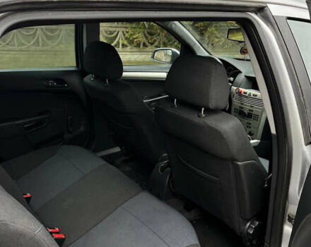 Сірий Опель Астра, об'ємом двигуна 1.69 л та пробігом 200 тис. км за 4499 $, фото 6 на Automoto.ua