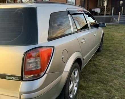 Серый Опель Астра, объемом двигателя 1.9 л и пробегом 253 тыс. км за 5200 $, фото 2 на Automoto.ua