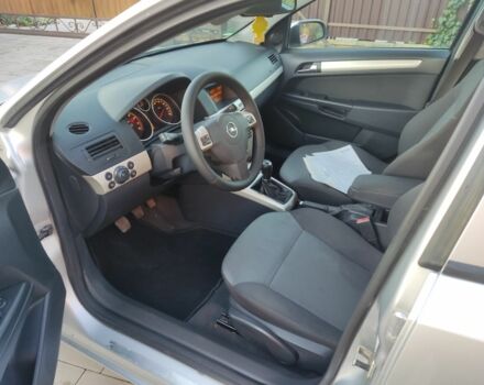 Серый Опель Астра, объемом двигателя 1.6 л и пробегом 240 тыс. км за 5399 $, фото 11 на Automoto.ua