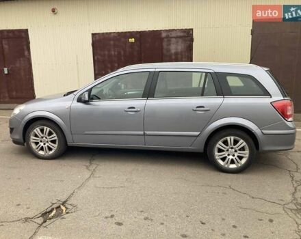 Серый Опель Астра, объемом двигателя 1.6 л и пробегом 156 тыс. км за 6100 $, фото 3 на Automoto.ua