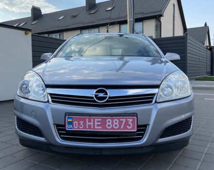 Серый Опель Астра, объемом двигателя 1.6 л и пробегом 214 тыс. км за 5700 $, фото 5 на Automoto.ua