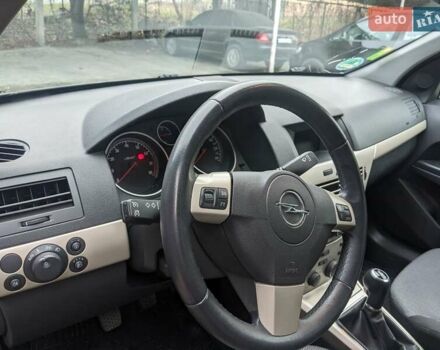 Сірий Опель Астра, об'ємом двигуна 1.4 л та пробігом 194 тис. км за 4999 $, фото 39 на Automoto.ua