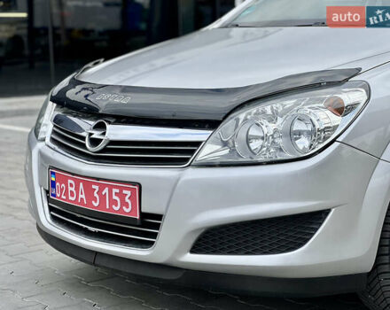 Опель Астра 2008 в Виннице на Automoto.ua Серый Опель Астра, объемом двигателя 1.8 л и пробегом 166 тыс. км за 6499 $, фото 12 на Automoto.ua