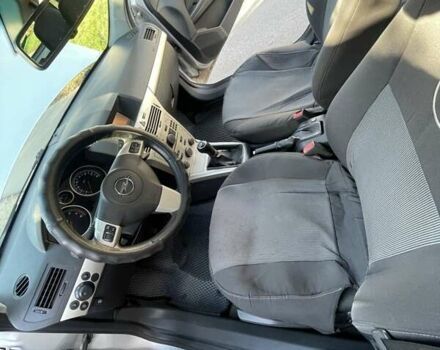 Серый Опель Астра, объемом двигателя 1.6 л и пробегом 240 тыс. км за 4800 $, фото 14 на Automoto.ua