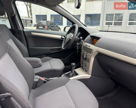 Сірий Опель Астра, об'ємом двигуна 1.6 л та пробігом 275 тис. км за 4999 $, фото 37 на Automoto.ua