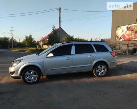 Сірий Опель Астра, об'ємом двигуна 1.7 л та пробігом 287 тис. км за 6600 $, фото 4 на Automoto.ua