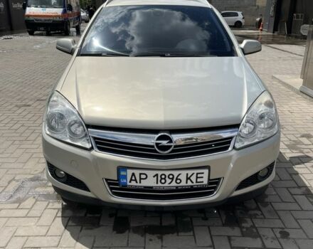 Серый Опель Астра, объемом двигателя 1.7 л и пробегом 225 тыс. км за 5500 $, фото 3 на Automoto.ua