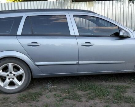 Серый Опель Астра, объемом двигателя 1.6 л и пробегом 325 тыс. км за 3500 $, фото 5 на Automoto.ua