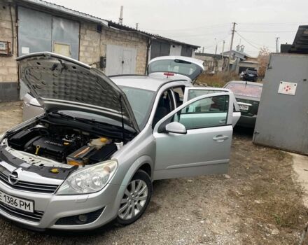 Серый Опель Астра, объемом двигателя 1.6 л и пробегом 230 тыс. км за 5200 $, фото 14 на Automoto.ua