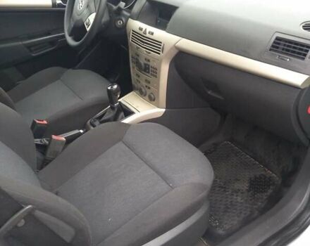 Серый Опель Астра, объемом двигателя 1.6 л и пробегом 284 тыс. км за 4700 $, фото 19 на Automoto.ua