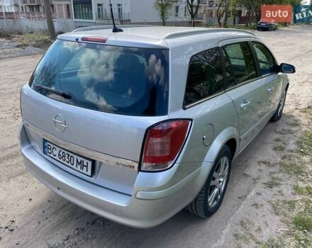 Сірий Опель Астра, об'ємом двигуна 1.7 л та пробігом 221 тис. км за 4800 $, фото 4 на Automoto.ua
