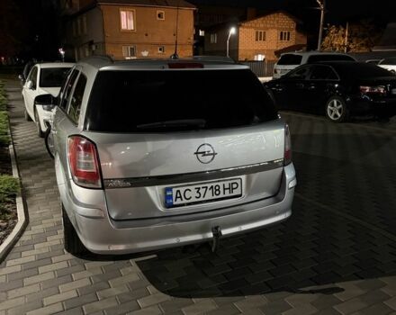 Серый Опель Астра, объемом двигателя 1.6 л и пробегом 227 тыс. км за 5800 $, фото 1 на Automoto.ua