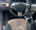 Сірий Опель Астра, об'ємом двигуна 1.7 л та пробігом 250 тис. км за 5000 $, фото 3 на Automoto.ua
