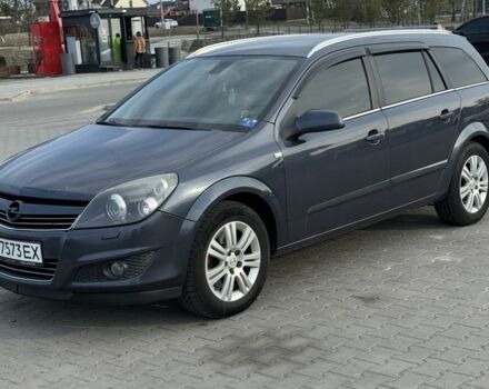 Серый Опель Астра, объемом двигателя 1.9 л и пробегом 198 тыс. км за 5200 $, фото 2 на Automoto.ua