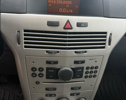 Серый Опель Астра, объемом двигателя 1.6 л и пробегом 215 тыс. км за 6000 $, фото 15 на Automoto.ua