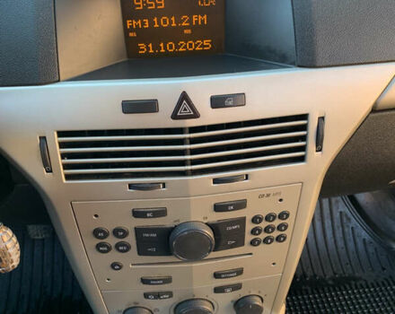 Сірий Опель Астра, об'ємом двигуна 1.6 л та пробігом 250 тис. км за 5500 $, фото 10 на Automoto.ua