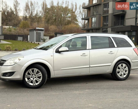 Серый Опель Астра, объемом двигателя 1.7 л и пробегом 228 тыс. км за 4899 $, фото 52 на Automoto.ua