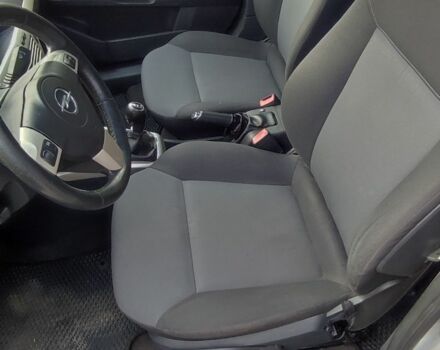 Серый Опель Астра, объемом двигателя 1.7 л и пробегом 370 тыс. км за 4600 $, фото 3 на Automoto.ua