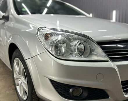 Серый Опель Астра, объемом двигателя 1.6 л и пробегом 195 тыс. км за 5700 $, фото 5 на Automoto.ua