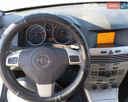 Сірий Опель Астра, об'ємом двигуна 1.6 л та пробігом 250 тис. км за 4800 $, фото 3 на Automoto.ua
