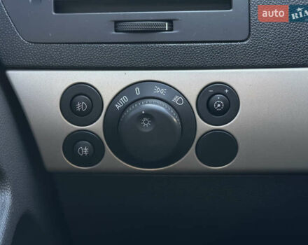 Сірий Опель Астра, об'ємом двигуна 1.69 л та пробігом 84 тис. км за 7400 $, фото 35 на Automoto.ua