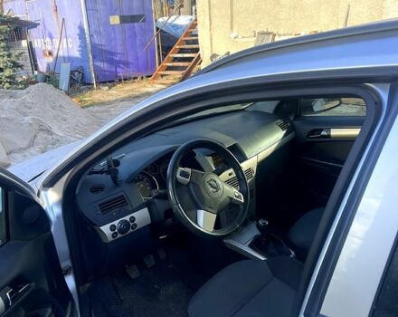 Сірий Опель Астра, об'ємом двигуна 1.6 л та пробігом 239 тис. км за 5500 $, фото 1 на Automoto.ua