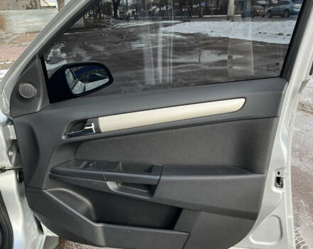 Серый Опель Астра, объемом двигателя 1.7 л и пробегом 258 тыс. км за 5500 $, фото 30 на Automoto.ua