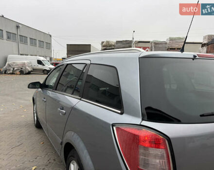 Сірий Опель Астра, об'ємом двигуна 1.6 л та пробігом 275 тис. км за 4999 $, фото 7 на Automoto.ua